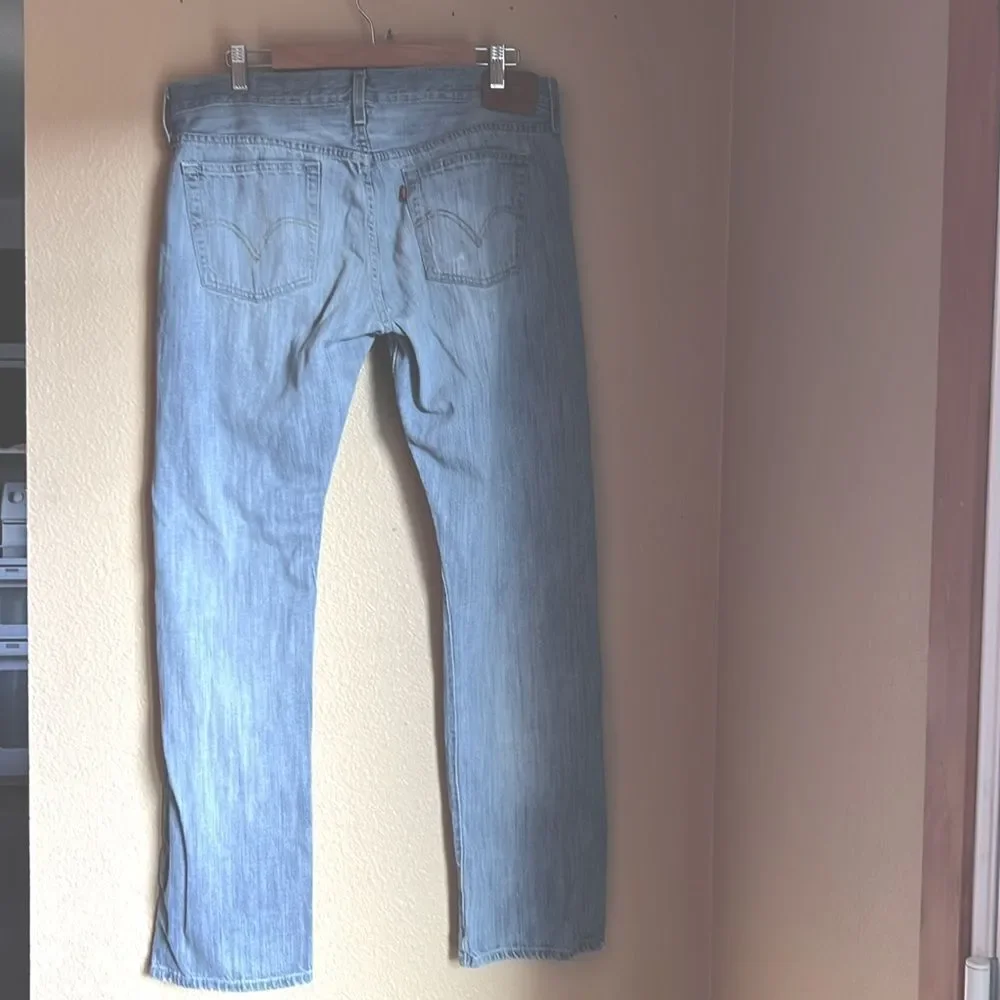 Vintage Levi’s 501 Jeans Buttonfly 31‎